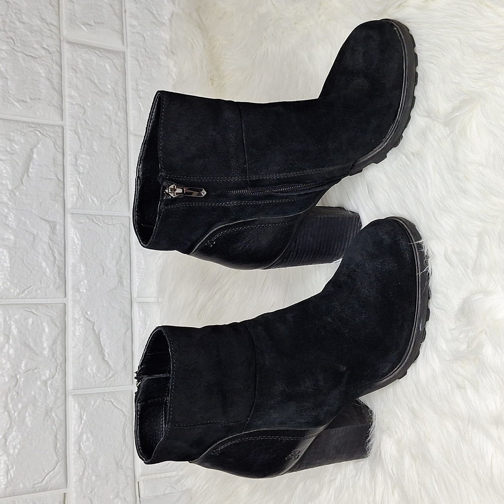 SAM EDELMAN Black Suede Chunky Block Heeled Boot